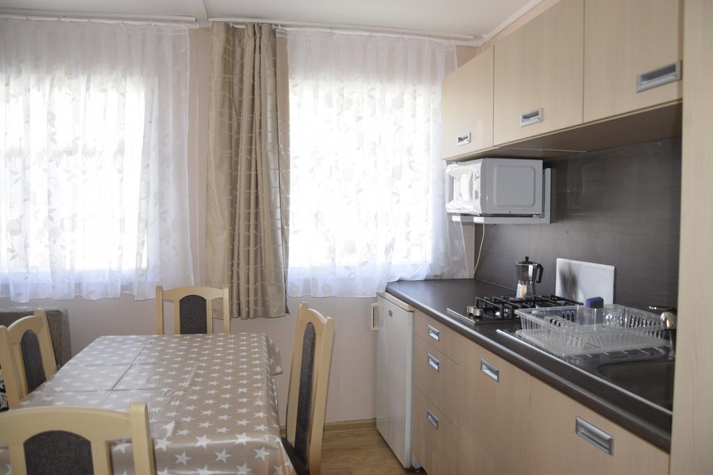 Fortuna Apartmanhazak Богач Экстерьер фото