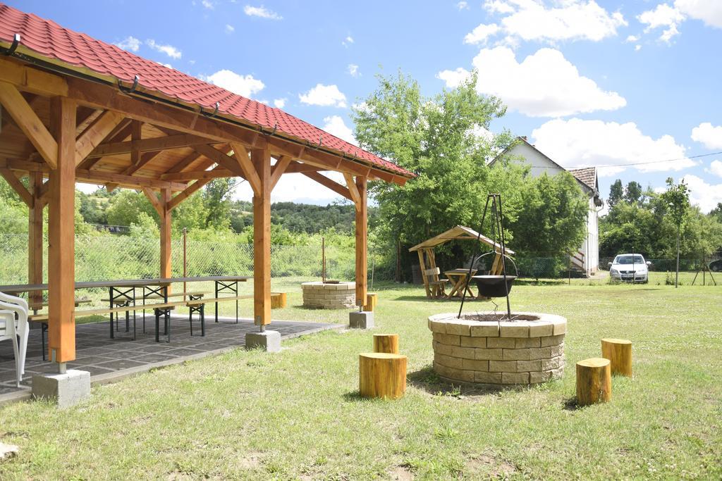 Fortuna Apartmanhazak Богач Экстерьер фото